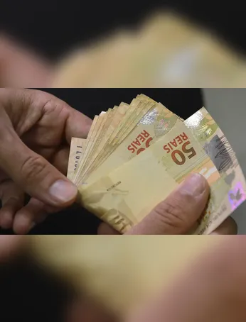 A Caixa paga dinheiro esquecido do PIS/Pasep em 25/09. Veja quem pode receber e como consultar valores disponíveis.