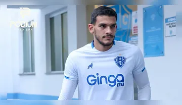 Imagem ilustrativa da imagem Gabriel Mesquita volta a sentir dores na lombar e desfalca o Paysandu