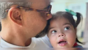Imagem ilustrativa da imagem Juliano Cazarré atualiza estado de saúde da filha após internação