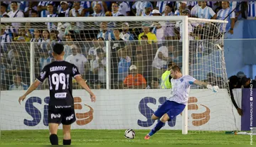 Imagem ilustrativa da imagem Jean Drosny mira reação do Paysandu: “Não desacreditem da gente”