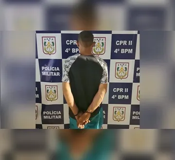Imagem ilustrativa da imagem Homem é preso com faca e crack em Morada Nova