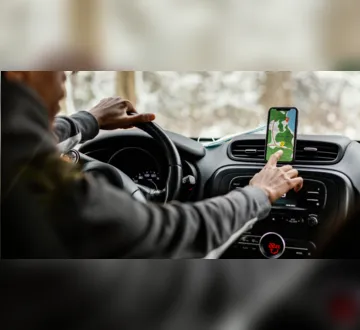 Imagem ilustrativa da imagem Uber inova: novo passe para motoristas muda cobrança e aumenta rentabilidade