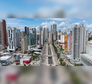 Imagem ilustrativa da imagem Calor passa dos 40°C no Brasil hoje (29); veja a previsão para Belém
