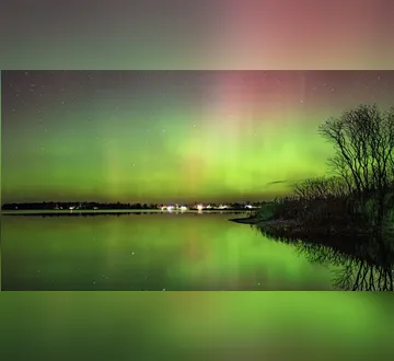 Imagem ilustrativa da imagem Tempestade solar pode provocar auroras boreais nesta sexta (09/10)