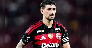 Arrascaeta ainda se recupera de lesão sofrida em amistoso pela seleção uruguaia. O jogador passou por cirurgia no dia 1º de outubro e deve retornar a campo em novembro.