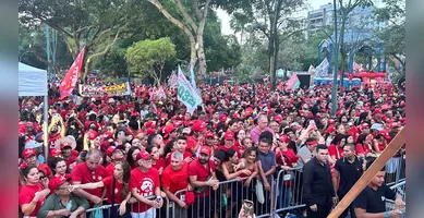 Imagem ilustrativa da imagem Apoiadores lotam evento de Lula em Belém e trânsito na região fica alterado