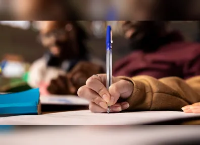 Com salários atrativos e outros benefícios, as vagas para nível médio são boas opções para quem busca uma vaga federal.