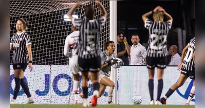 Carlinha defendeu um pênalti que poderia levar a final para os pênaltis