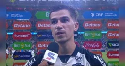 Segundo Bueno, o clube ainda tem chances reais de escapar do rebaixamento e, portanto, não vai desistir da permanência na Série A.