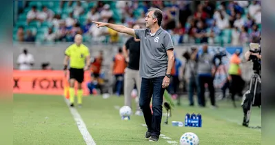 O técnico reconheceu que o time não soube lidar com a pressão adversária na saída de bola, principalmente após o primeiro gol sofrido.