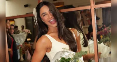 Gabriela Versiani celebrou sua primeira despedida de solteira ao lado das funcionárias de sua marca antes do casamento com Murilo Huff.