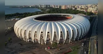 Grêmio e Internacional perderam na 31ª rodada do Brasileirão e viram diminuir as chances de permanência na Série A.