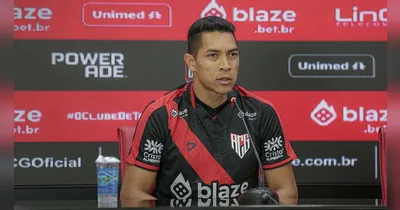 O Paysandu busca reforços e mira Igor Henrique, volante do Atlético-GO.
