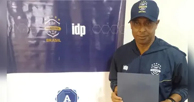 O futebol brasileiro perde Carlos Alberto Dias, ex-jogador da Seleção e treinador.