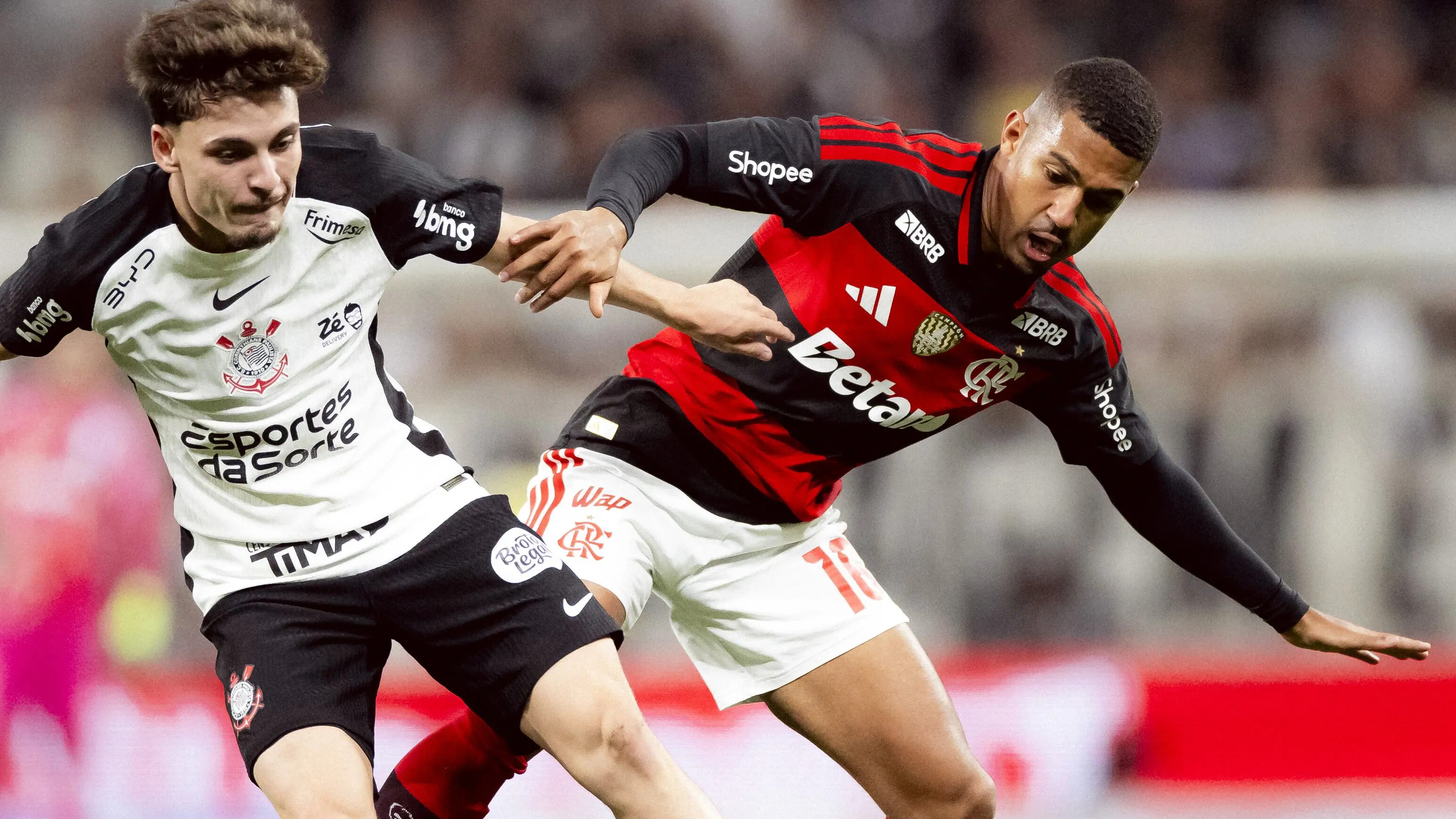Flamengo e Corinthians se enfrentam pela 27ª rodada do Brasileirão. Veja horários, escalações e onde assistir a essa partida importante!