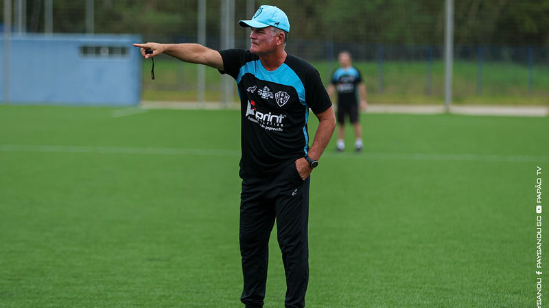 Técnico Mazola Junior