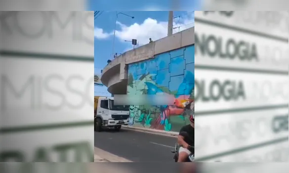 Imagem ilustrativa da imagem VÍDEO: motociclista cai de elevado na rodovia Mário Covas, em Ananindeua