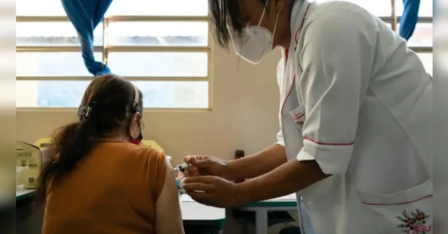 Imagem ilustrativa da notícia Pneumo 20 para idosos de 85 anos chegará gradualmente ao Pará
