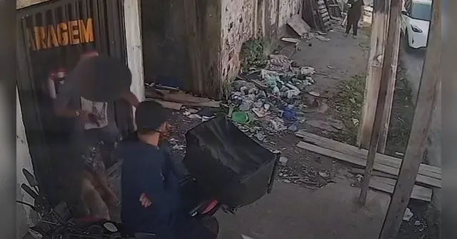 Imagem ilustrativa da notícia Suspeito é detido no momento que tentava furtar motocicleta em Belém