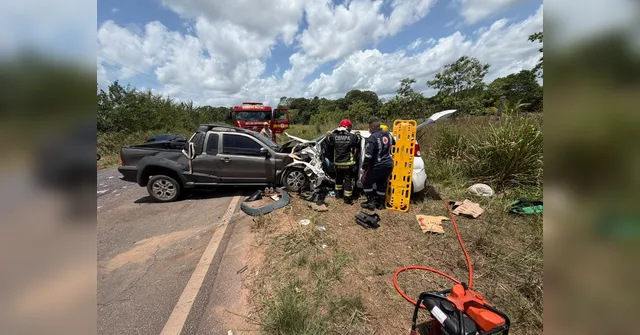 Imagem ilustrativa da notícia Motorista morre em colisão frontal envolvendo três carros em Castanhal