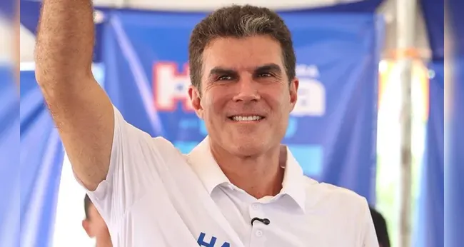 Imagem ilustrativa da imagem 2,3 milhões de votos: Helder Barbalho é o senador mais votado do Pará