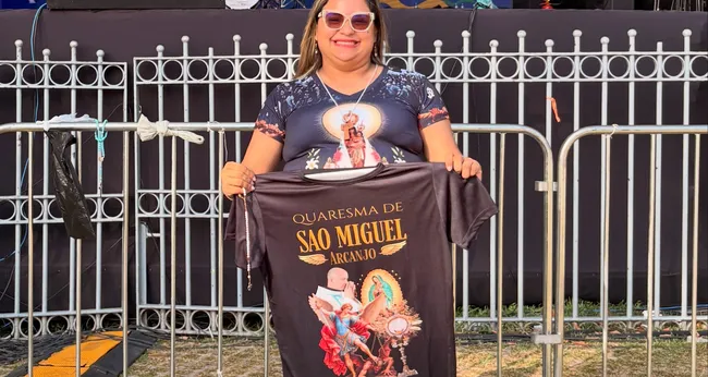 Imagem ilustrativa da imagem Frei Gilson: veja quem é a 1ª fã que chegou 13 horas antes do início do show