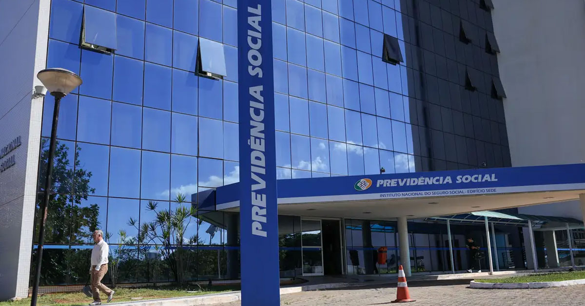 A autorização deverá ser realizada diretamente pelo aplicativo Meu INSS