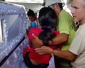 A jovem havia sido considerada morta sem passar por avaliação médica.