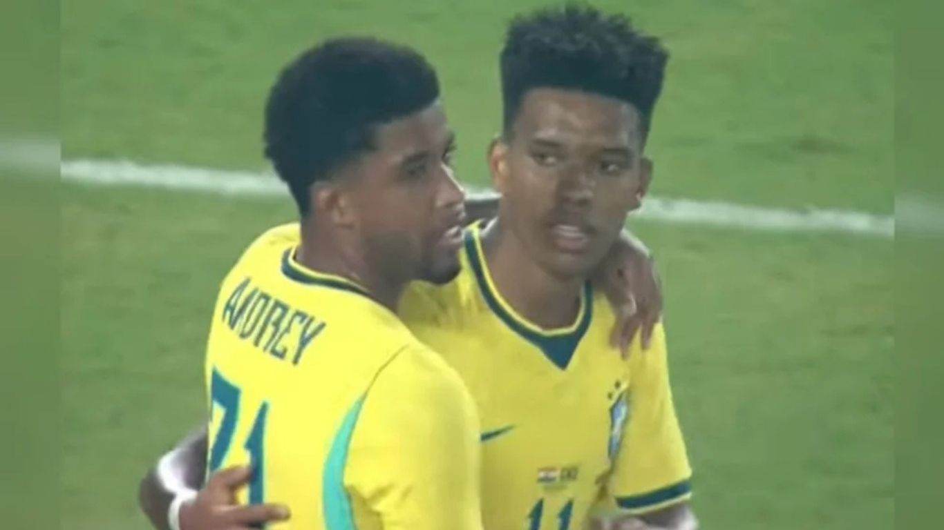 Seleção Brasileira marcou quatro gols em Calcutá e fechou a janela internacional sem derrota