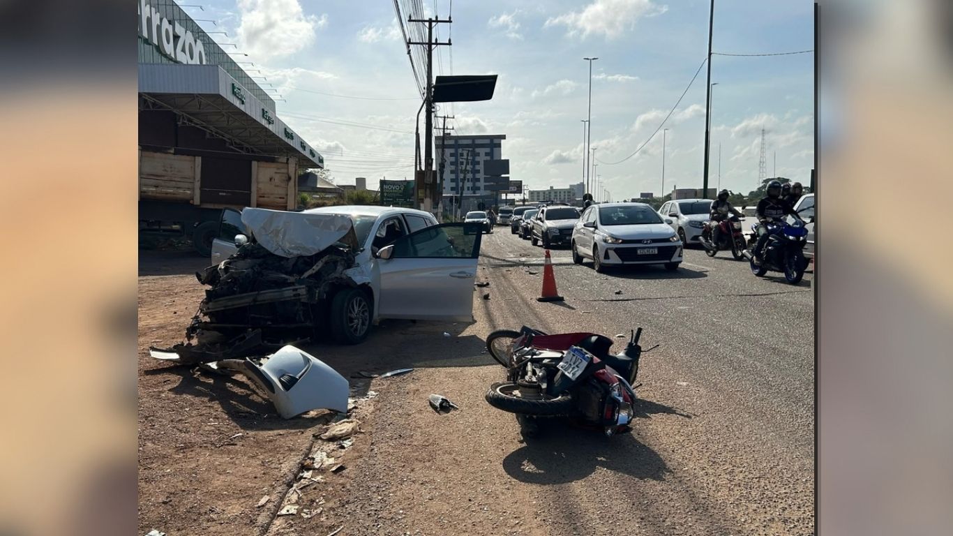 Trecho da rodovia Transamazônica (BR-230) em Marabá, onde ocorreu a colisão na manhã desta terça-feira.