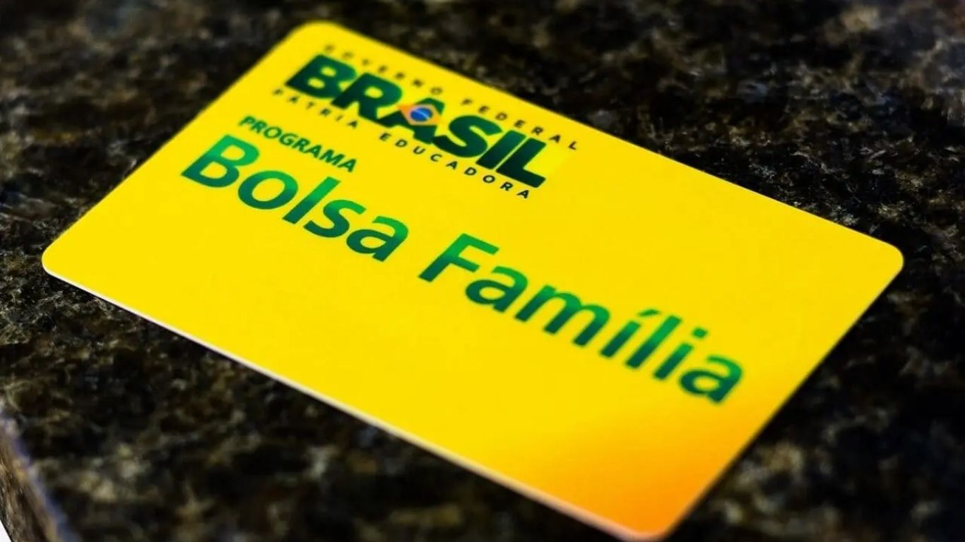 Formalização como Microempreendedor Individual não causa corte automático, mas permanência depende da renda familiar por pessoa.