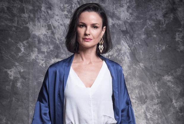 Longe das novelas há 6 anos, Carolina Kasting revelou novos planos para a vida.