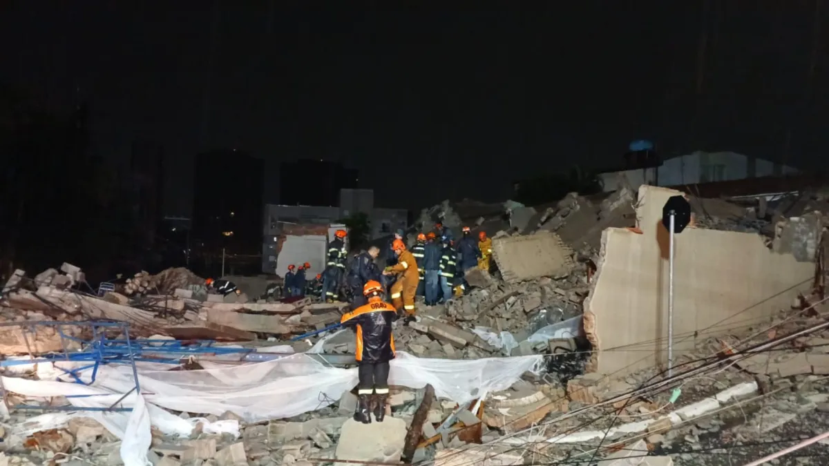 Desabamento de prédio em SP deixa uma mulher morta; busca por sobreviventes continua. Defesa Civil relata danos devido às chuvas intensas.