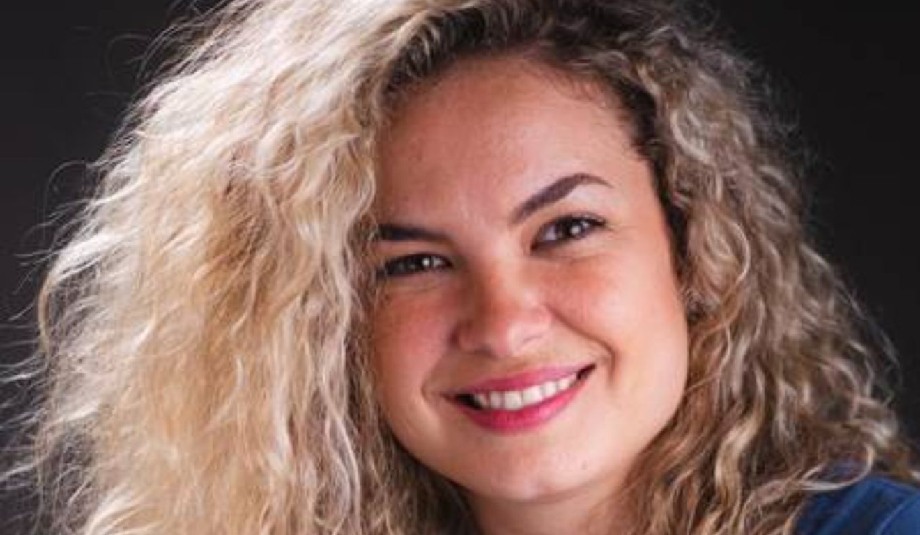 Atriz e cantora pertence a uma família ligada à música