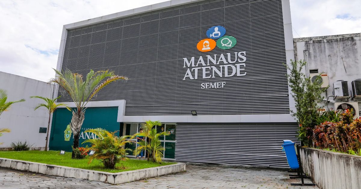 Vagas exigem formação de nível superior e primeira etapa será palicada no dia 1°  de novembro.