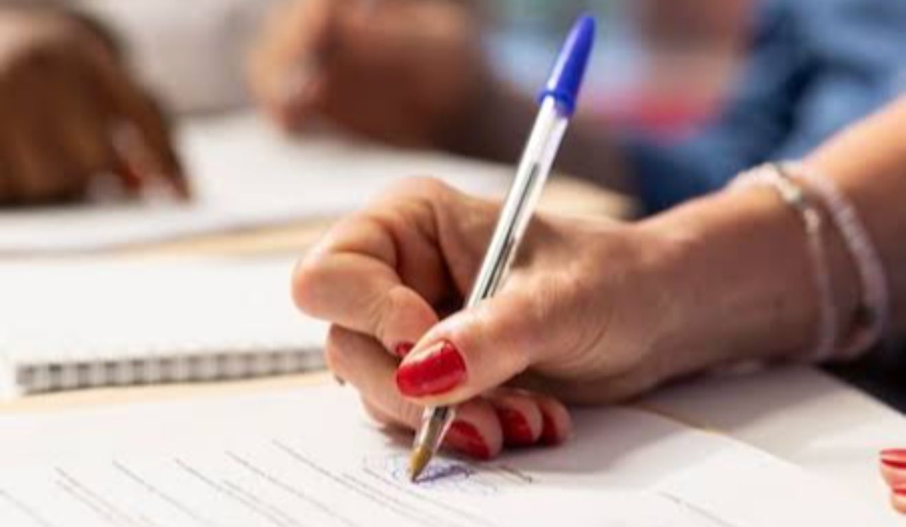 Segundo informações obtidas pelo portal Gran Concursos, a prova objetiva deverá ser transferida para 6 de dezembro de 2026, também um domingo.