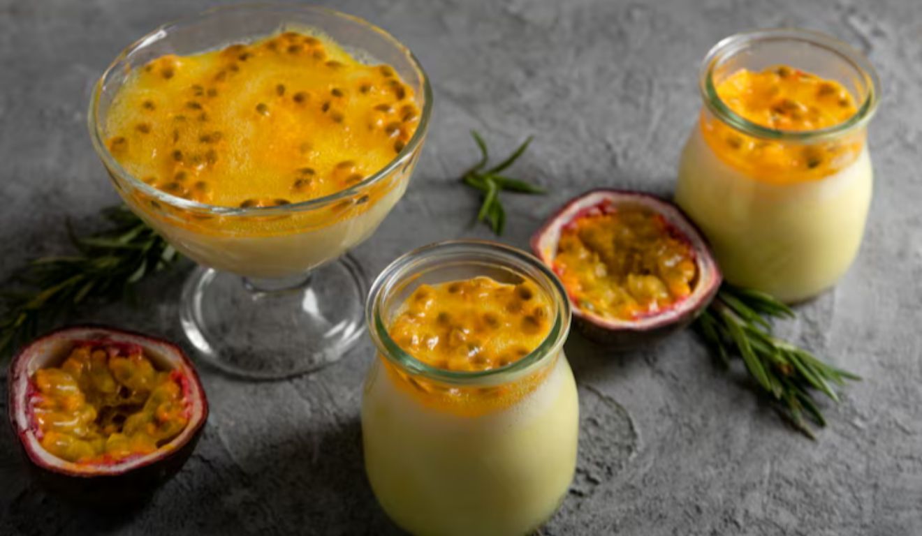 Com poucos ingredientes e preparo simples, a combinação pode ser servida após as refeições ou em dias mais quentes.