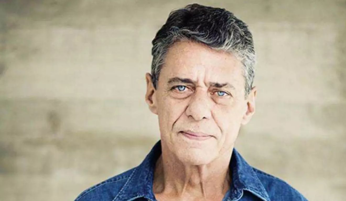 Chico Buarque e Raí estão entre os signatários de manifesto publicado pelo jornal francês Le Monde sobre as eleições brasileiras.