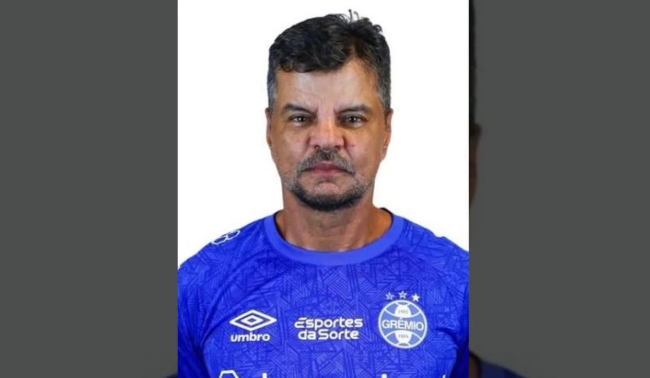 Alexandre Mendes, auxiliar técnico de Renato Gaúcho, foi preso em Porto Alegre nesta quinta-feira (8)