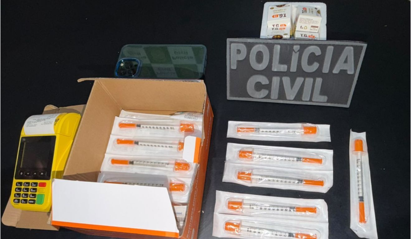Mulher foi presa em flagrante em Breves, no Marajó, suspeita de comercializar medicamentos emagrecedores de procedência não comprovada.