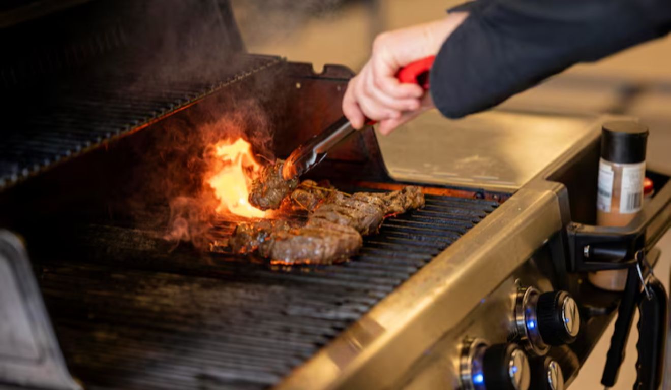 Uma das maneiras mais eficientes de reduzir os gastos no açougue sem abrir mão de uma carne macia é apostar em cortes menos conhecidos.