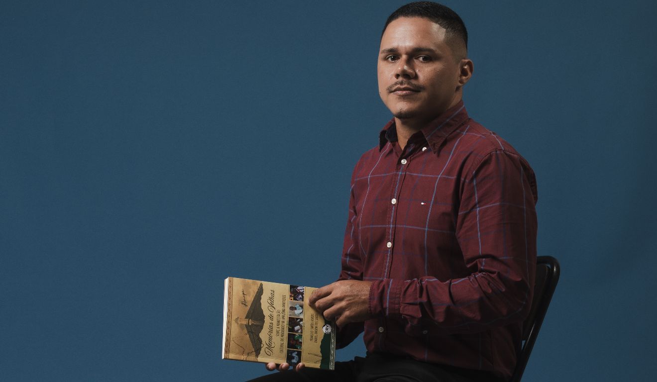 O livro reúne pesquisa acadêmica, memória histórica e poesia para reafirmar o Marabaixo como símbolo de resistência, identidade e pertencimento do povo negro no Amapá.