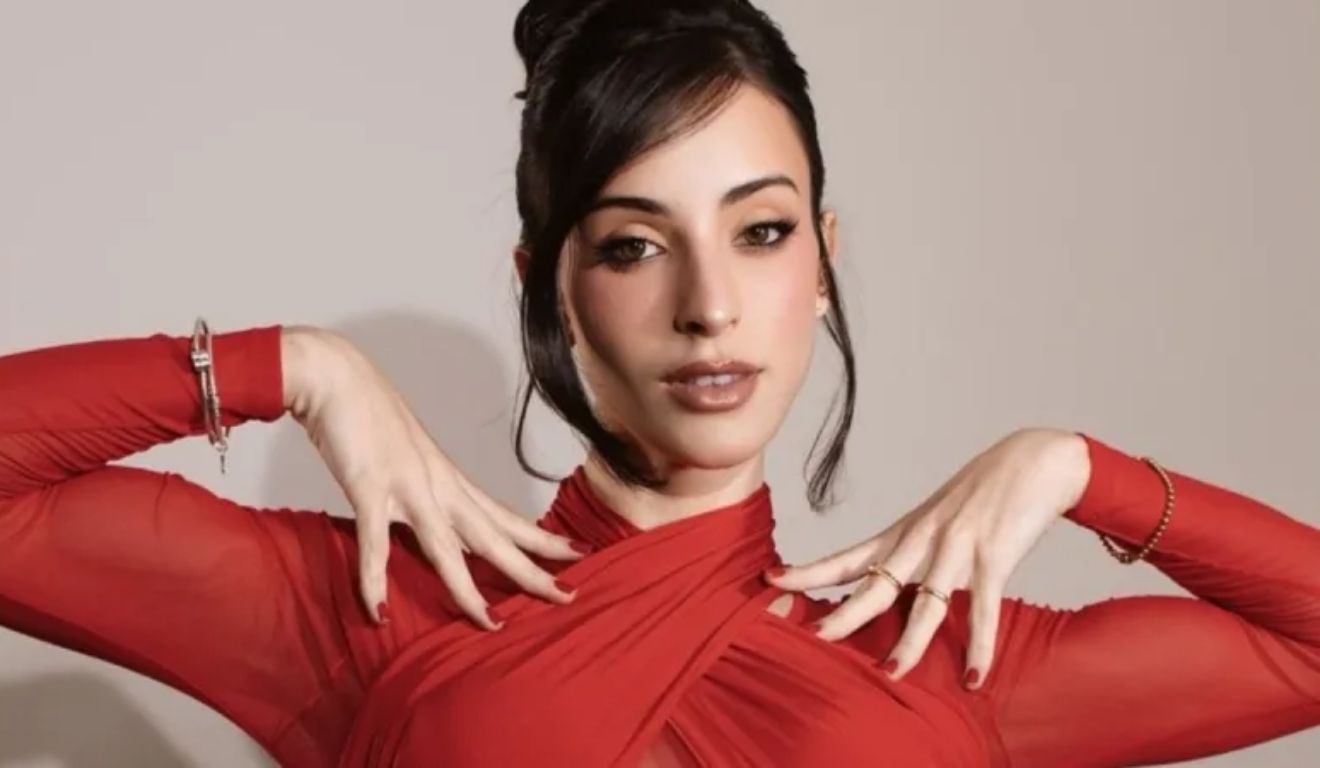 Solteira após um relacionamento conturbado que terminou com uma acusação de agressão, ela diz que pretende se casar quando a pessoa certa aparecer.