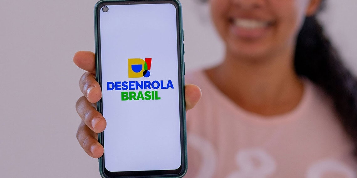 Desenrola Brasil: saiba como renegociar dívidas com até 90% de desconto.