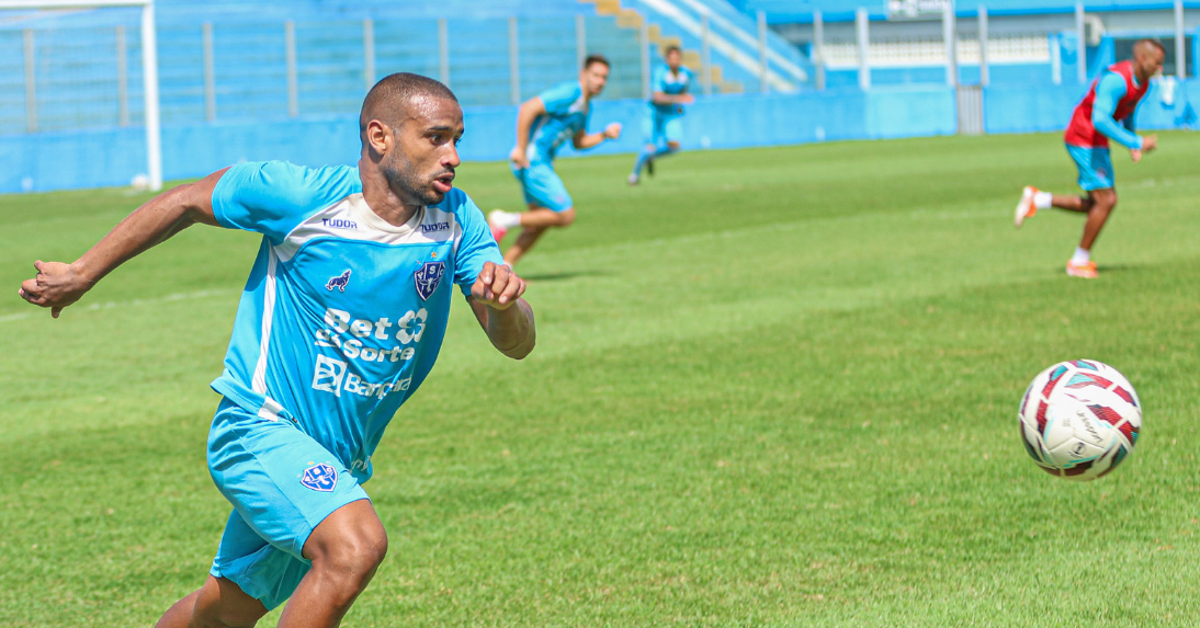 Edílson sonha com mais um acesso