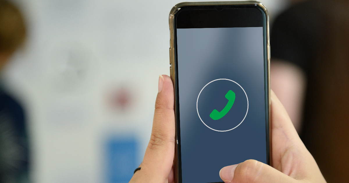 O WhatsApp pode estar ocupando mais memória no celular do que você imagina. Veja como fazer uma limpeza seletiva no aplicativo e liberar espaço sem precisar apagar suas conversas.