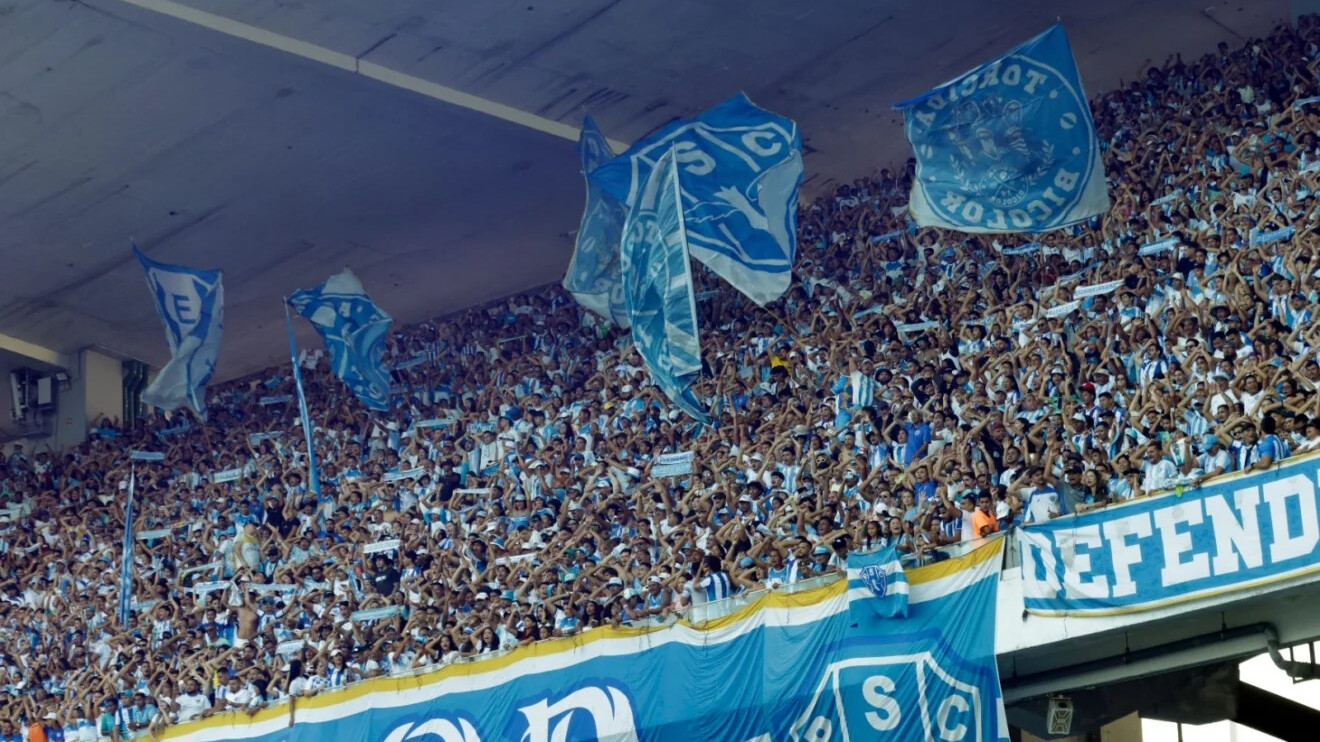 Paysandu bate recorde de público na Série C 2026, mesmo com derrota. Veja detalhes sobre a torcida e a renda do jogo.