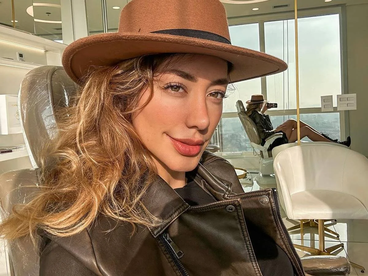 A influencer e cantora Nicole Louise participou da primeira edição do Estrela da Casa.