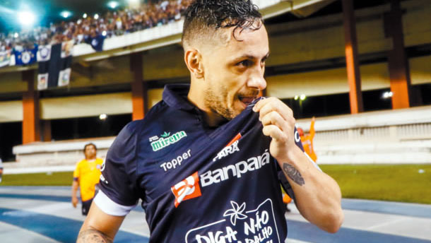 Eduardo Ramos é considerado um dos grandes ídolos na recente história azulina.