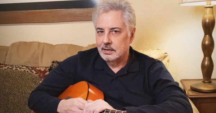 Roberto de Carvalho foi casado com Rita Lee por 47 anos.